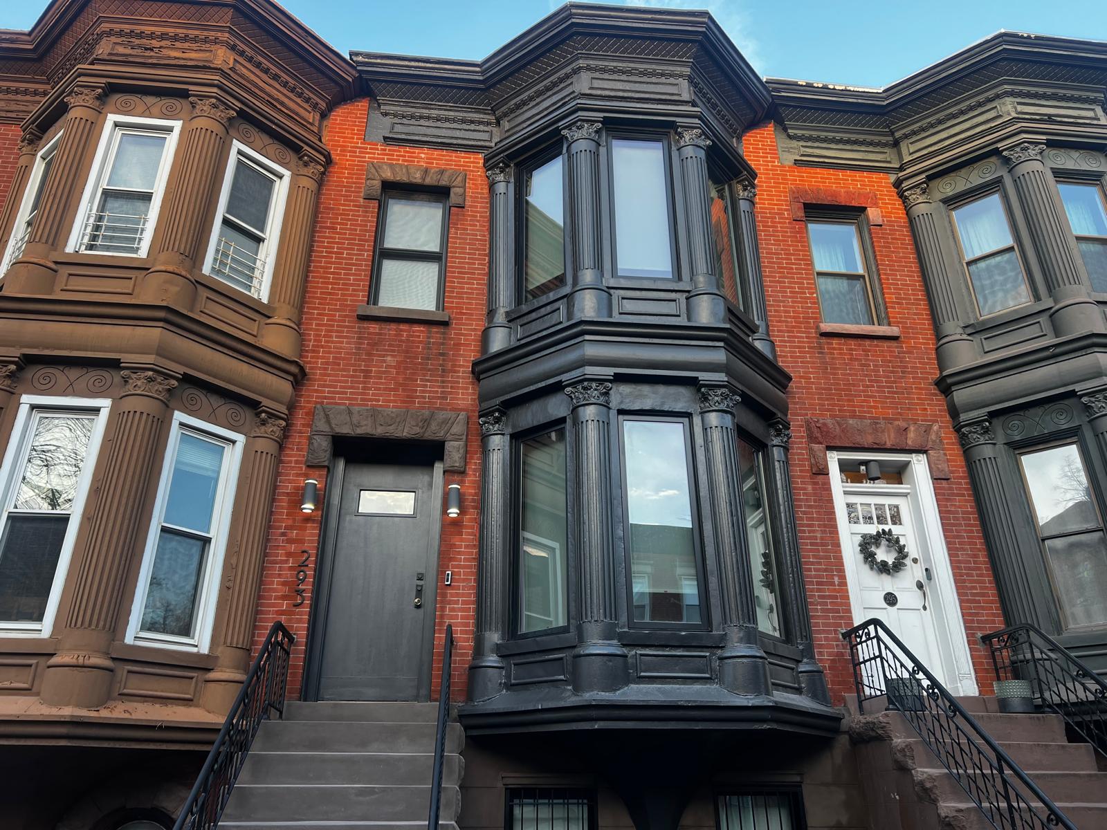 brownstone contractor, brownstone restoration, brickwork, waterproofing, roofing,